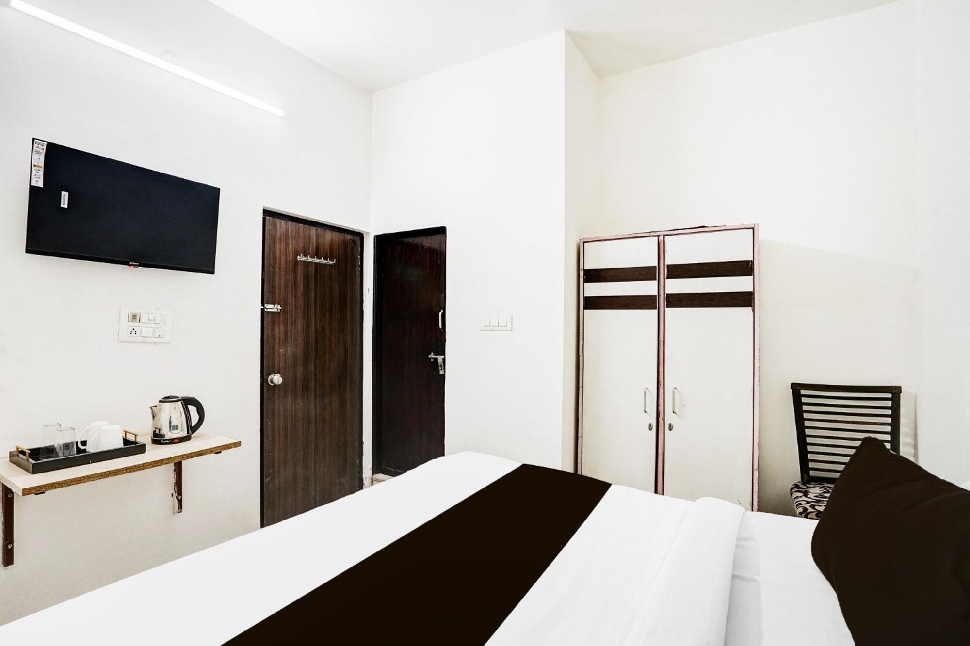 Super Hotel O Kaveri Path Formerly Shree Sai Residency Джапур Экстерьер фото